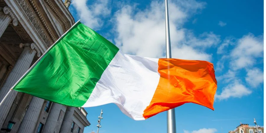 Historia y Evolución de la Bandera de Irlanda del Sur