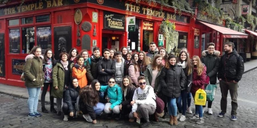 Participantes de Babel en actividades