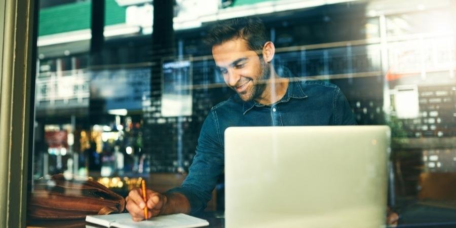 trabajos y Tener Dos Empleos en Irlanda como Estudiante