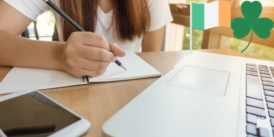 Permiso de Trabajo en Irlanda
Ecuatorianos en irlanda estudiando